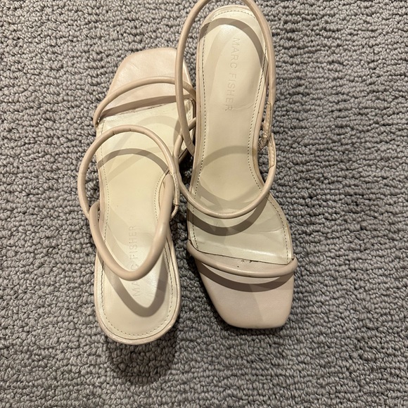 Marc Fisher Women's Galvin Dress Sandals Size 7.5 - Picture 2 of 5